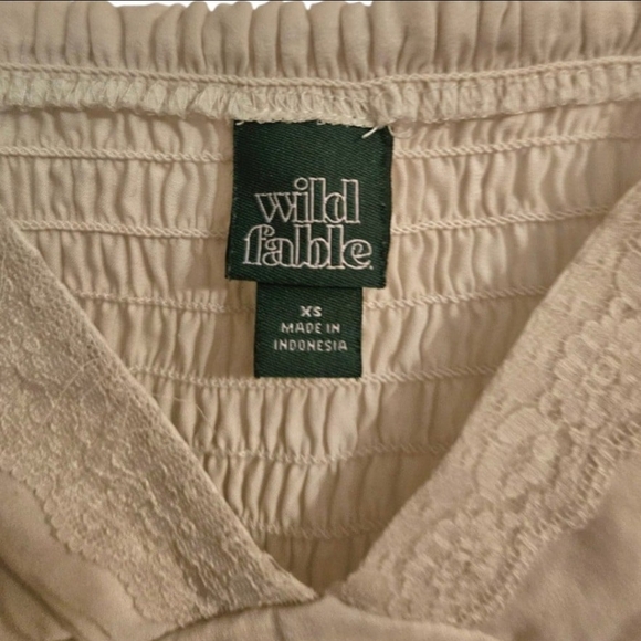 ♡ Wild Fable Cream Lace Trim Handkerchief Crop Top - XS ♡ - Picture 4 of 6